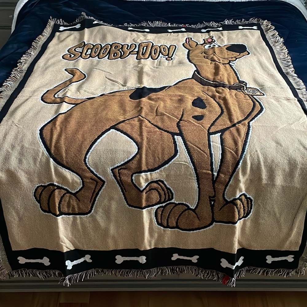 Scooby Doo Cartoon Network Hanna Barbera Blanket Throw